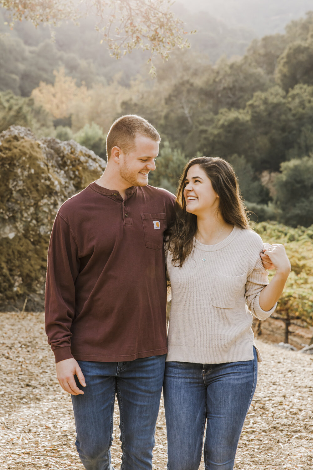 PERRUCCIPHOTO_FALL_WINERY_ENGAGEMENT_26.jpg