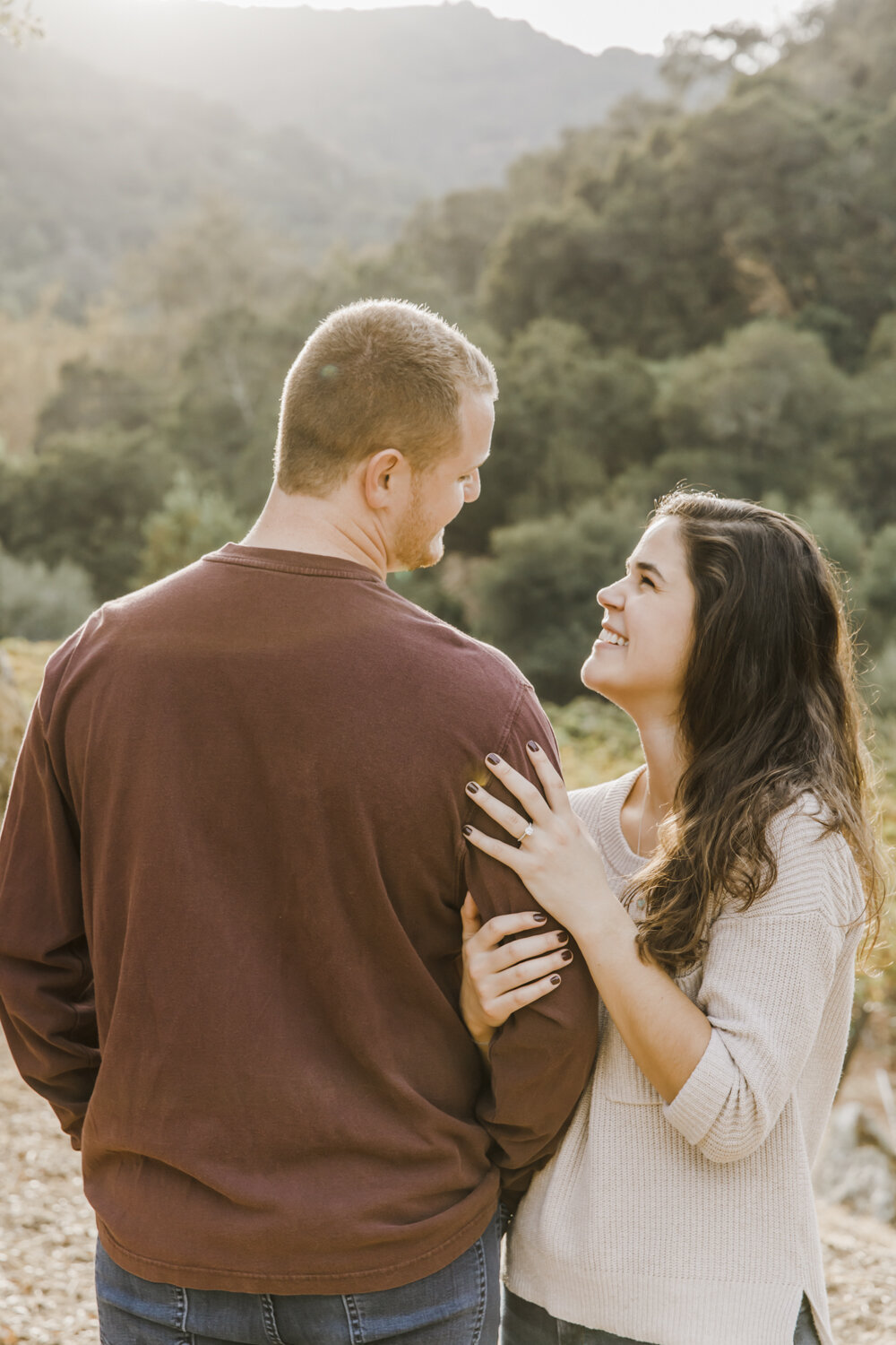 PERRUCCIPHOTO_FALL_WINERY_ENGAGEMENT_41.jpg
