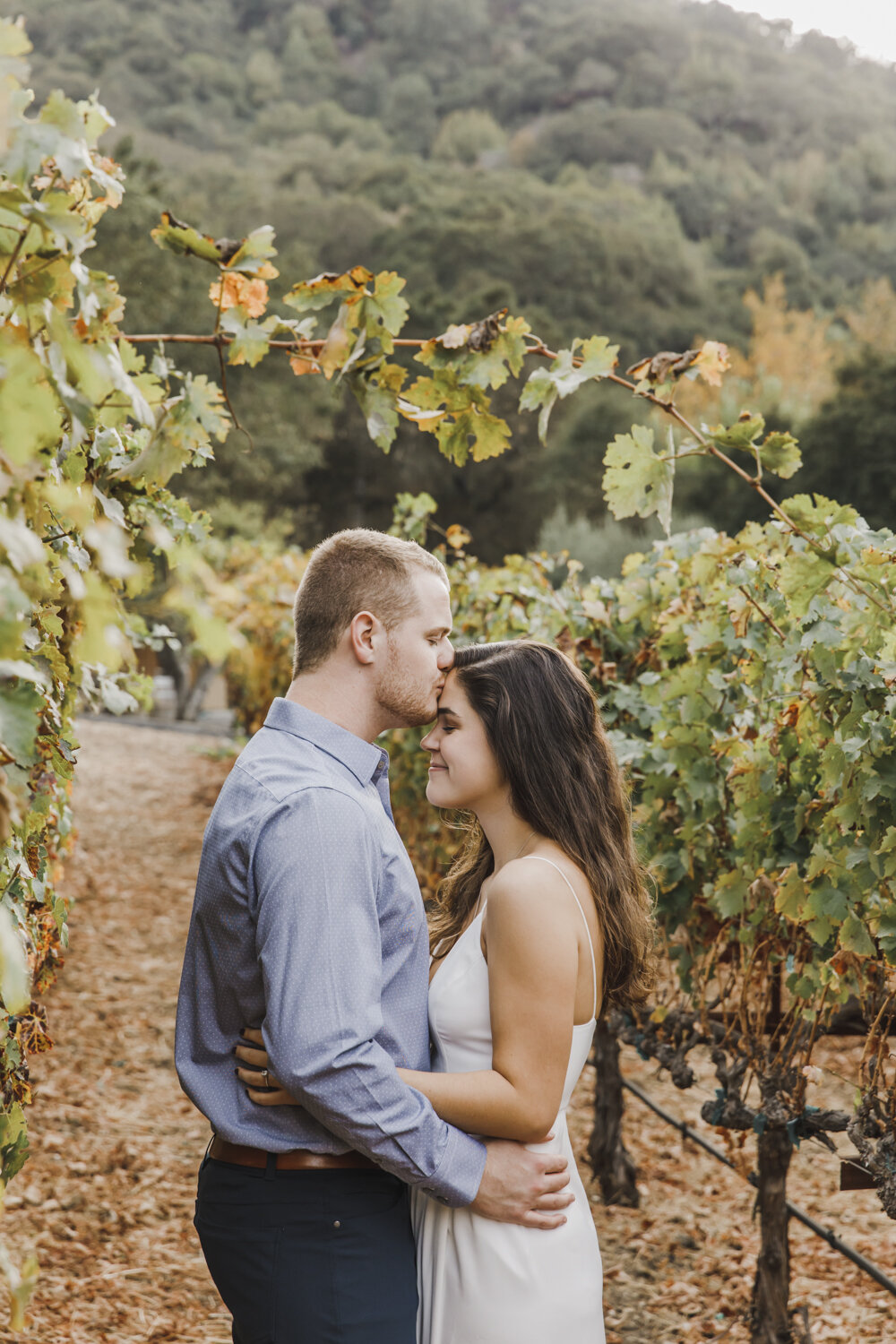 PERRUCCIPHOTO_FALL_WINERY_ENGAGEMENT_49.jpg