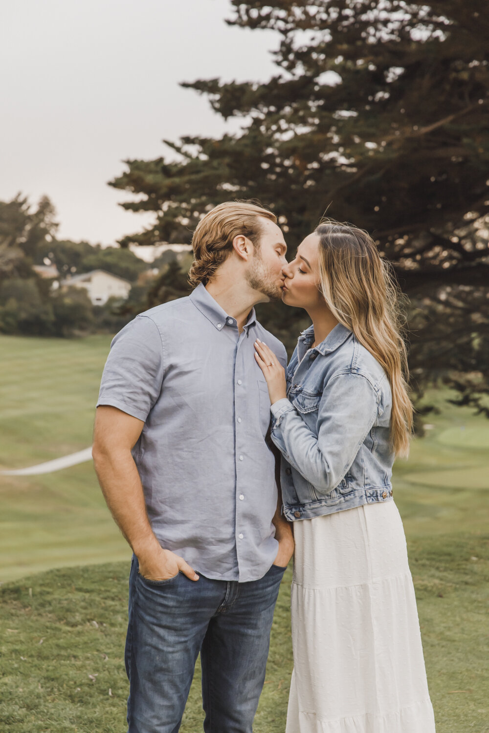PERRUCCIPHOTO_GOLF_COURSE_ENGAGEMENT_23.jpg