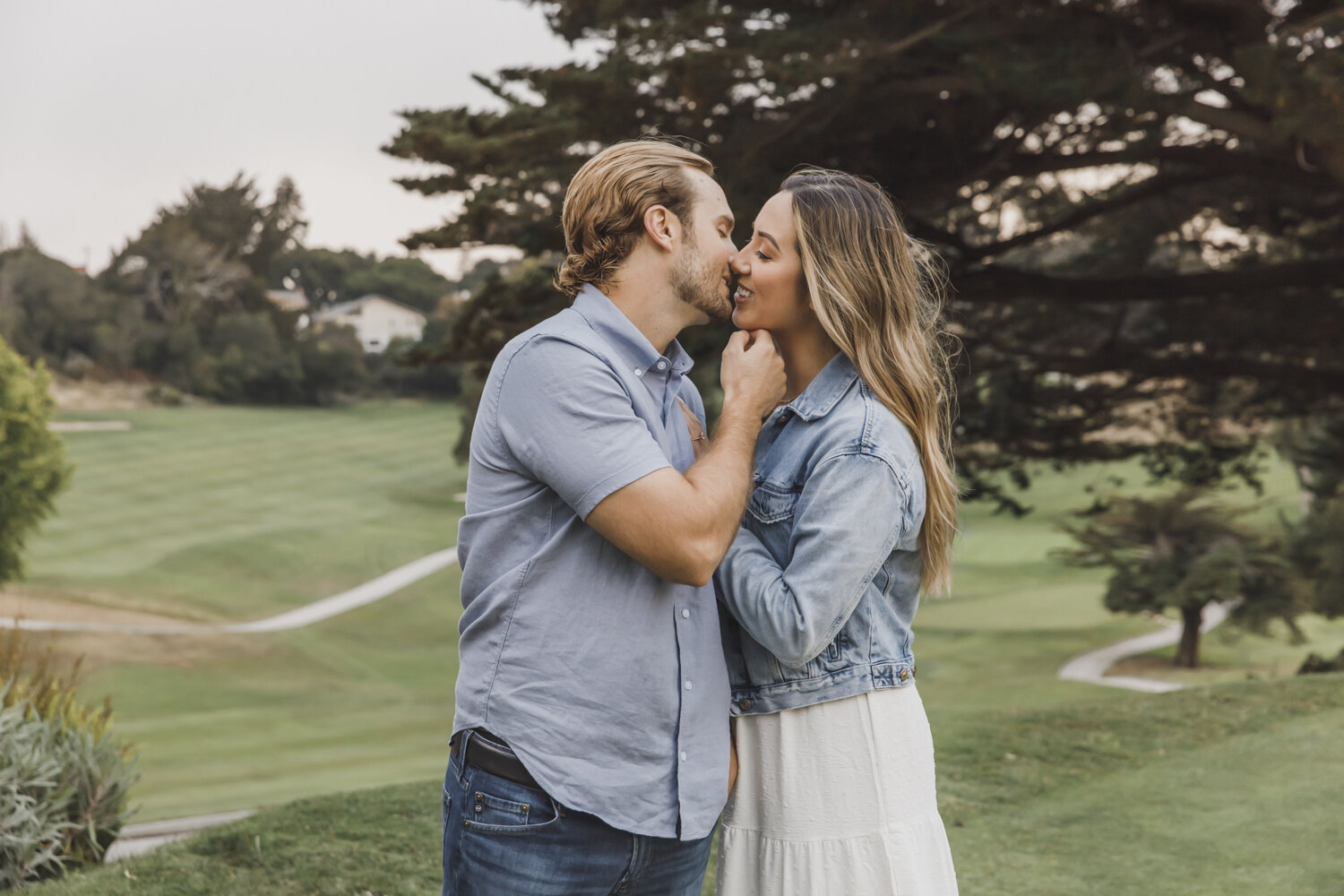 PERRUCCIPHOTO_GOLF_COURSE_ENGAGEMENT_25.jpg