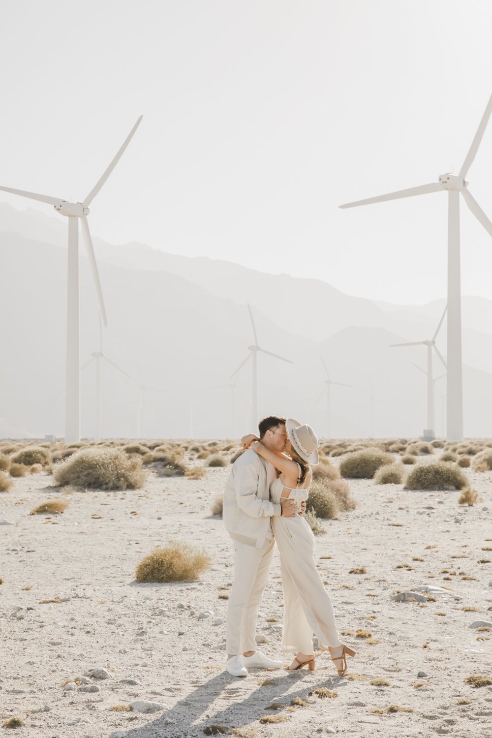 PERRUCCIPHOTO_PALM_SPRINGS_WINDMILLS_ENGAGEMENT_5.jpg