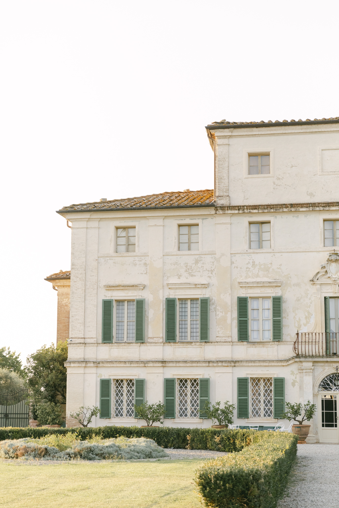 Italian Destination Wedding Venue Villa Montalvo in Siena, Italy. Historical Museum Wedding Venue.