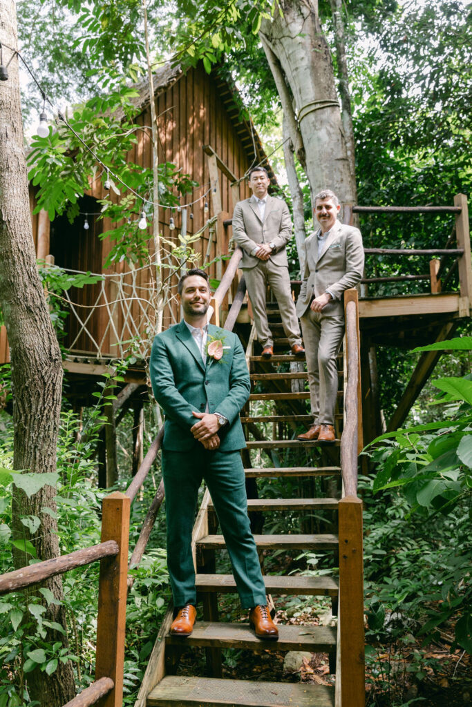 picture of the groom and his groomsmen 