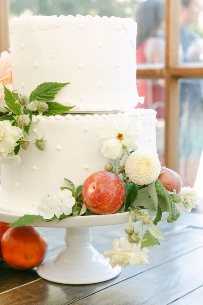 timeless summer wedding cake with colorful fruits