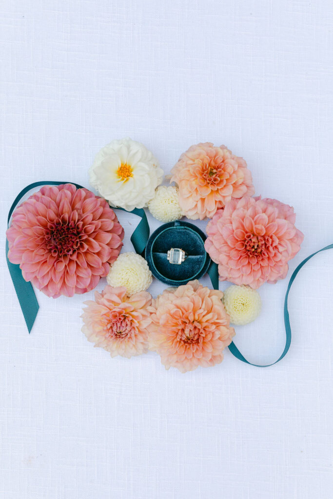 stunning colorful timeless summer wedding details 